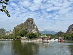 -星湖旅游景区七星岩