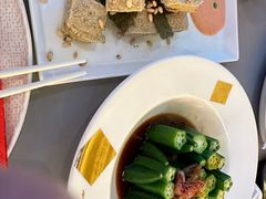 -桂满陇·手作小笼包&江南叫花鸡(中山公园店)