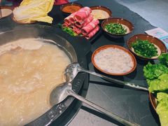 -老酉火锅(阳明古镇店)
