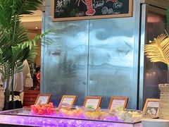-亚龙湾希尔顿自助餐厅·海鲜·烧烤·沙滩BBQ·现场乐队