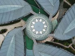 -上海滴水湖皇冠假日酒店