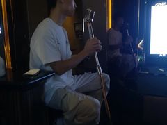 -K+全国连锁KTV(绿地缤纷天地店)