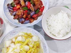 -乐禧母婴全自营月嫂(宝山店)