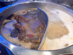 -亿诣蝎府炸酱面羊蝎子火锅(酷车小镇店)