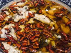 水煮鱼-红山红餐厅(宏源大厦店)