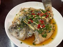 清蒸白水鱼-邱记私房菜·十八年本地菜