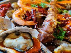 -老东镇啤酒屋海鲜加工·蒸汽海鲜·海鲜烧烤(台东店)