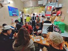 大堂-家阳赵师傅油饼包烧麦(粮道街店)