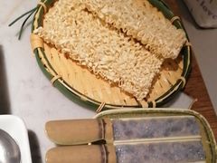 -尚尚仙·酸汤猪手·猪肚鸡火锅(华联万柳购物中心店)