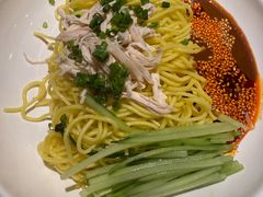 -麻六记(凤凰汇店)