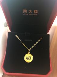 -周大福CHOW TAI FOOK(浦东八佰伴店)