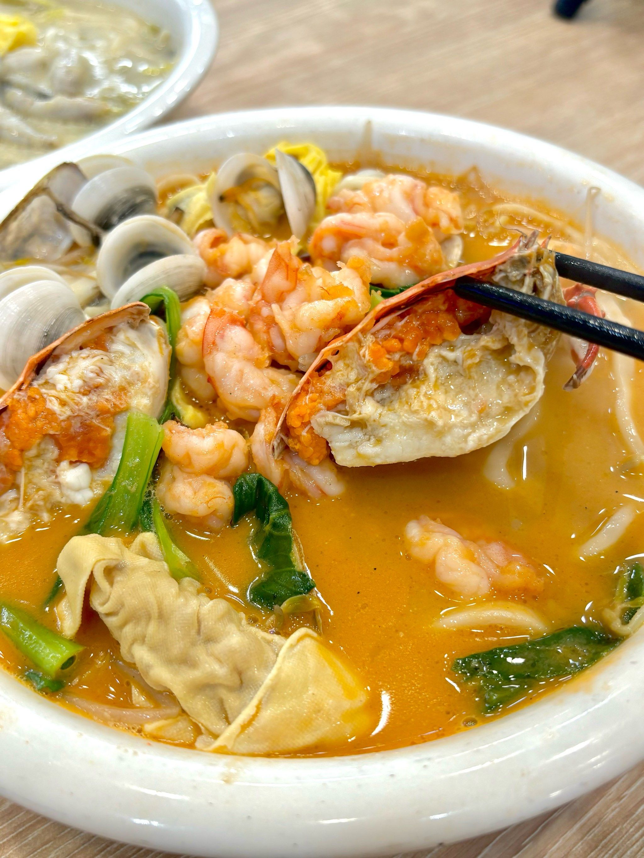 这家的海鲜面真的很好吃