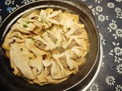 砂锅豆腐盒-旺角小渔村·海肠捞饭开创者(二马路店)
