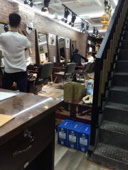 -TOP1染烫特色沙龙