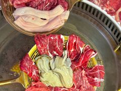 -三头牛·潮汕牛肉生蚝火锅 (夏湾店)