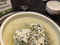 -黔蘑菇四季餐厅(观山湖店)