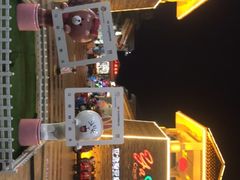 -亚龙湾亚泰商业街