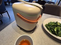 -有红鸡毛店·川菜(建设路店)