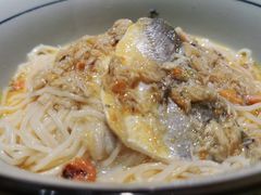 蟹黄鱼面-蟹黄鱼·深夜面馆(巨鹿路店)