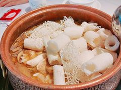-菌海森林·非遗野生菌火锅(西山区滇池路摩根道店)