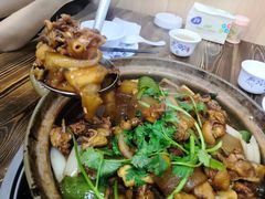 -奇味鸡煲(麦地店)