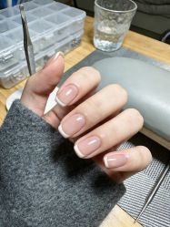 -盘子画美甲美睫美肤
