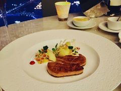 煎鹅肝-广州四季酒店·佰鲜汇·现代法餐