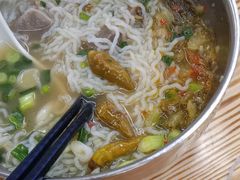 -潘先生牛杂煲·客家小碗菜(兰花路店)