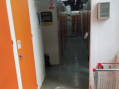 -大众迷你仓自助寄存仓库(金桥2店)