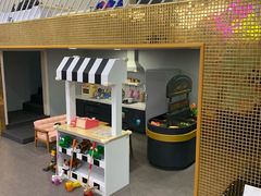-Lilliput·粒粒堡亲子餐厅(嘉定宝龙店)