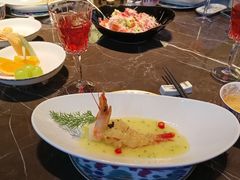 -海派悦庭·海胆烧麦·新融合菜(凯德广场店)