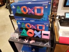 -LOG-ON(海港城店)