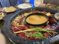 -黄潇洒老火锅(九眼桥宏济巷店)