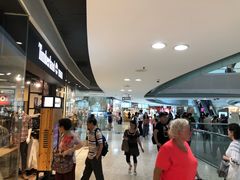 -东荟城名店仓