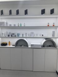 -JNK皮肤管理中心