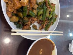 -聚德华天护国寺小吃(甜水园店)