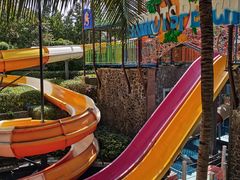 -三亚湾海居铂尔曼度假酒店