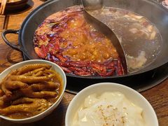 -萍姐火锅·公路夜市(武汉首店)