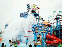 -欢乐水魔方水世界