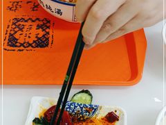 -陆元丰·兰州纯汤牛肉面(自强西路店)