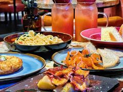 -BROWNSTONE布朗石西班牙餐厅(富城店)