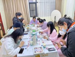点击看大图 -悦熙母婴护理中心(铁桥广场店)