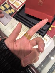 -周大福CHOW TAI FOOK(浦东八佰伴店)