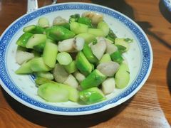 芦笋鲜菱-兰边碗(鼓楼店)