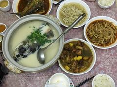 -天乐农家鱼头王(天目湖店)