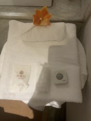 -禾颜社·精致美容