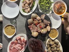 烤肉筋-火云龙烤肉(紫荆花店)