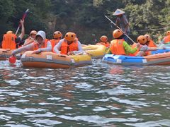 -安吉龙王山峡谷漂流