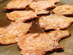 -阪尚皇·原切牛排·烤肉火锅自助(北京路店)