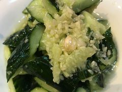 -虾弄弄海派小龙虾·牛羊蝎子火锅